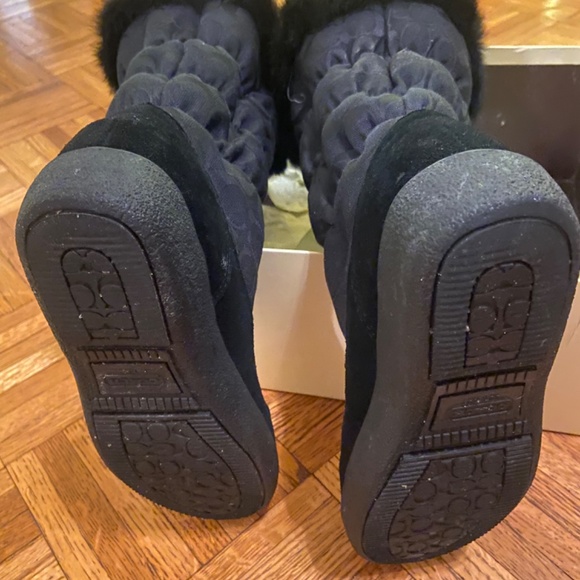 Coach Theona  Fur Boots - Picture 5 of 10